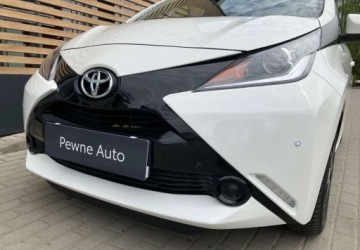 Toyota Aygo II Hatchback 5d 1.0 VVT-i 69KM 2016 Toyota Aygo Toyota Aygo Benzyna 69KM, zdjęcie 11