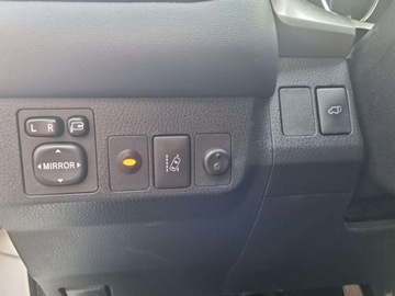 Toyota RAV4 IV MPV Facelifting 2.5 Hybrid 197KM 2016 Toyota RAV4 Toyota RAV4 Hybrid Premium 4x4 2.5 Hybryda 197KM, zdjęcie 19