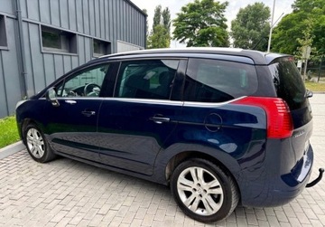 Peugeot 5008 I Minivan 1.6 THP 156KM 2010 Peugeot 5008 Head Up TV PanoramaSkory 7-osobowy Zamiana 1.6 Benzyna, zdjęcie 9
