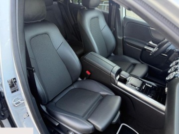 Mercedes GLA II 2021 Mercedes GLA Hybryda 160KM 2021r Stan perfekcyjny! Możliwa zamiana!, zdjęcie 23