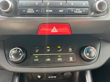 Kia Sportage III SUV 1.6 GDI 135KM 2011 Kia Sportage KLIMATYZACJA LEDY PARKTRONIC CHROMY GWARANCJA SERWISOWANA 1.6, zdjęcie 9