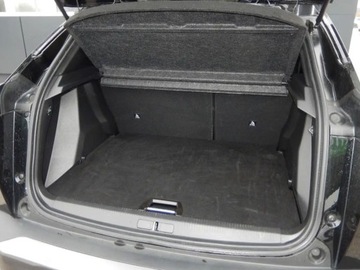 Peugeot 2008 II SUV Facelifting 1.2 PureTech 100KM 2025 Od ręki - Allure S&amp;S 1.2 PureTech 100KM, zdjęcie 9