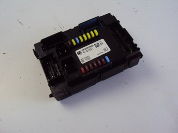 SKRZYNKA BEZPIECZNIKÓW JEEP RENEGADE I 1.4TB 17 R