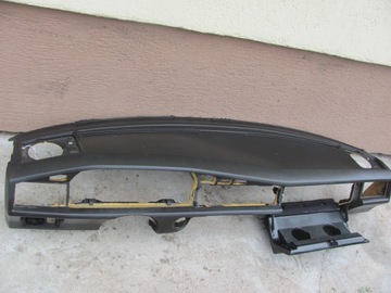 Mercedes W201 190 Deska rozdzielcza Kokpit Brązowa