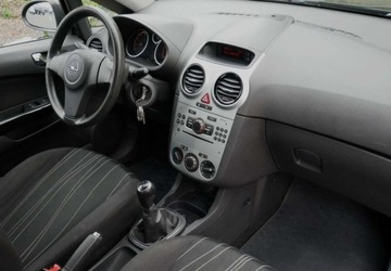 Opel Corsa D Hatchback 1.4 Twinport ECOTEC 100KM 2011 Opel Corsa Opel Corsa 1.4 16V Edition 1.4 Benzyna 100KM, zdjęcie 20
