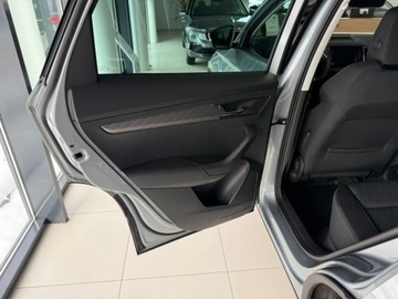 Skoda Karoq Crossover Facelifting 1.5 TSI ACT 150KM 2026 Skoda Karoq 1.5 Benzyna 150KM, zdjęcie 16
