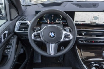 BMW X5 G05 SUV Facelifting 3.0 40d 352KM 2026 BMW X5 xDrive40d M-Performance - Dostępne od, zdjęcie 25