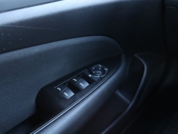 Opel Insignia II Sports Tourer 1.6 CDTI 136KM 2018 Opel Insignia 1.6 CDTI, Automat, Navi, Klima, zdjęcie 17