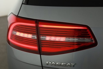 Volkswagen Passat B8 Variant 2.0 TDI BlueMotion SCR 190KM 2018 VW Passat 2.0 TDI, Serwis ASO, 187 KM, 4X4, zdjęcie 21