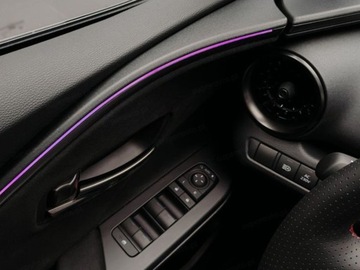 Toyota C-HR II SUV Plug-In 2.0  223KM 2025 GR Sport 2.0 Hybrid Dynamic Force Plug-in 223KM | Podgrzewane fotele!, zdjęcie 3