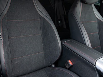 Mercedes CLA C118/X118 2026 MERCEDES-BENZ CLA 200 AMG Line Sedan 1.5 (163KM) 2026, zdjęcie 18