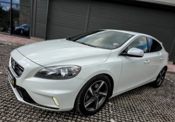 Volvo V40 II Cross Country D3 150KM 2013 Volvo V40 R-DESIGN D3 2,0 R5 150KM Automat 2.0 Diesel 150KM, zdjęcie 29