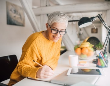 ПОДАРОЧНЫЙ НАБОР КОСМЕТИКИ ZIAJA MARSHMALLOW КЛУБНИКА