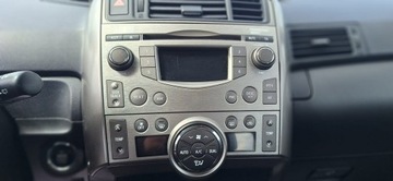 Toyota Verso Minivan 1.8 Valvematic 147KM 2009 Toyota Verso 7 Osobowy climatronic panorama camera, zdjęcie 11