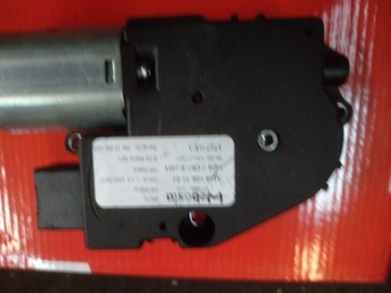 MOTOREK STŘEŠNÍHO OKNA MERCEDES GLE W166 A1669069600