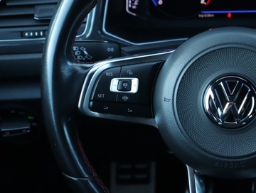 Volkswagen T-Roc I SUV 1.5 TSI ACT 150KM 2018 VW T-Roc 1.5 TSI, Salon Polska, Skóra, Navi, zdjęcie 19