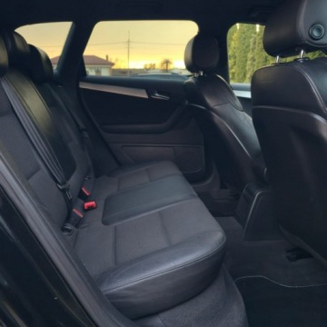 Audi A3 8P Hatchback 3d 2.0 TDI PD 170KM 2006 Audi A3 Sportback 2.0 TDI DPF S line Sportpaket, zdjęcie 24