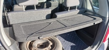 OPEL AGILA A POLIČKA ZADNÍ