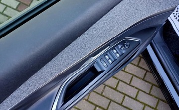Peugeot 3008 II 2017 Peugeot 3008 Filmik VIDEO Zadbany Doinwestowany Sam Zobacz 1.6 Diesel 115KM, zdjęcie 9