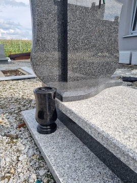 SZWED гранитная ваза для надгробного памятника