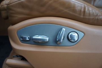 Porsche Cayenne II SUV Facelifting 4.2 D 385KM 2016 Porsche Cayenne Salon PL 4.2 V8 Panorama Tempomat Asyst. park z kamera, zdjęcie 9