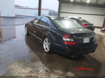Mercedes Klasa S W221 2009 Mercedes-Benz Klasa S 2009 r., 6,3L S 63 AMG 6.3 Benzyna 518KM, zdjęcie 2