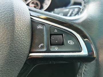Skoda Superb III Liftback 2.0 TDI 150KM 2016 SKODA SUPERB III Kombi 2.0 TDI 150KM, Automat,SportLine, Podgrzewane fotele, zdjęcie 21