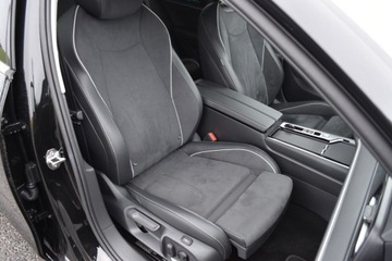 Volkswagen Passat B8 Variant Facelifting 2.0 TDI SCR 150KM 2024 Volkswagen Passat 2.0TDI 150KM Elegance IQ.Drive HAK Masaz ACC Kamera360 A, zdjęcie 35