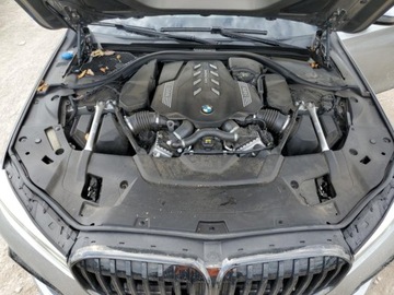 BMW Seria 7 G11-G12 2021 BMW Seria 7 750 XI 2021 4.4l 4.4 Benzyna 523KM, zdjęcie 6