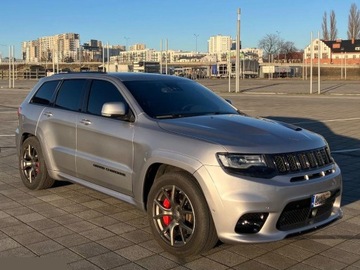 Jeep Grand Cherokee IV 2013 Jeep Grand Cherokee 6.4 V8 SRT8 Benzyna 468KM 4x4 2013r Niski przebieg, zdjęcie 4