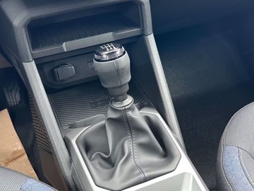 Dacia Duster II SUV Facelifting 1.0 TCe ECO-G 100KM 2025 Od ręki - Journey LPG 1.0 100KM / Pakiet Parking, Zimowy, zdjęcie 9