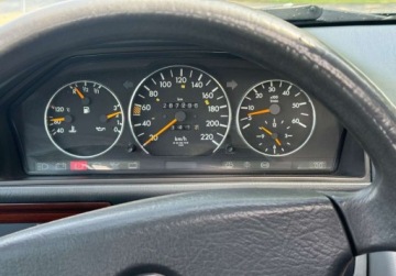 Mercedes W124 Kombi 3.0 D 109KM 1992 Mercedes-Benz W124 (1984-1993) 3.0 Diesel 110KM, zdjęcie 11