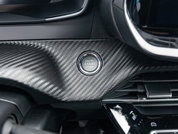 Peugeot 2008 II 2025 Od ręki - Allure EAT8 1.2 PureTech 130KM / Pakiet Vision i Drive Assist, zdjęcie 8