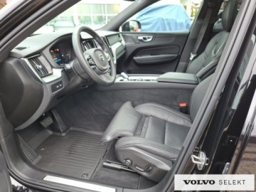 Volvo XC60 II Crossover Plug-In Facelifting 2.0 T8 455KM 2024 Volvo XC 60 XC60 T8 Plug-In Hybrid AWD Ultra Black, zdjęcie 17