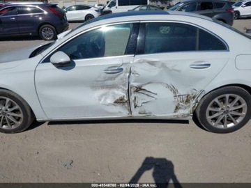 Mercedes Klasa A W177/V177 2020 Mercedes-Benz Klasa A 220 4Matic 2020 2.0l 2.0 Benzyna 188KM, zdjęcie 2