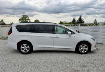 Chrysler Pacifica II 3.6 V6 291KM 2017 Chrysler Pacifica Chrysler Pacifica 3.6 Benzyna 290KM, zdjęcie 29