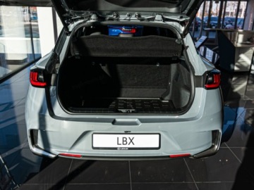 Lexus LBX 1.5 Hybrid 136KM 2025 Od ręki - Emotion 1.5 Hybrid 136KM | Podgrzewane fotele!, zdjęcie 14