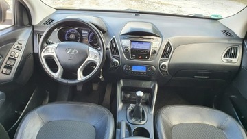 Hyundai ix35 SUV Theta 2.0 MPI 163KM 2010 Hyundai ix35 2.0i 163KM # Climatronic # Parktronic, zdjęcie 4