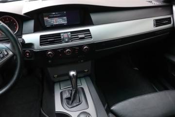 BMW Seria 5 E60 Sedan 3.0 530i 258KM 2006 BMW 5 530i, GAZ, Automat, Navi, Xenon, Klima, zdjęcie 7