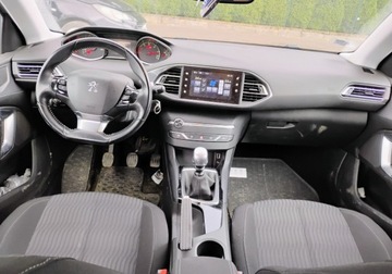 Peugeot 308 II SW 1.6 BlueHDi 120KM 2016 Peugeot 308 2016r. 1.6HDI. Uszkodzony lekko przod i tyl. Jezdzi. 1.6, zdjęcie 5