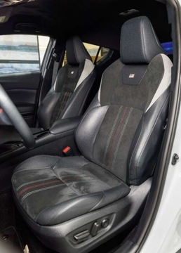 Toyota C-HR I Crossover Facelifting 2.0 Hybrid Dynamic Force 184KM 2023 Toyota C-HR 2.0 Hybrid GR Sport 2.0 Hybryda 184KM, zdjęcie 21