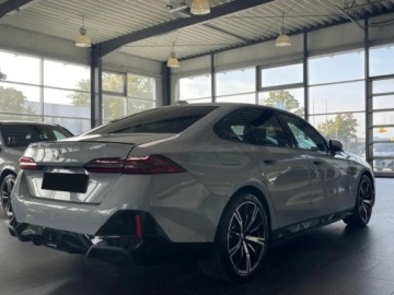 BMW Seria 5 G90-91 2026 BMW Seria 5 520i Sport Sedan 2.0 (208KM) 2026, zdjęcie 3