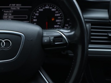 Audi A6 C7 Avant Facelifting 2.0 TDI ultra 190KM 2014 Audi A6 2.0 TDI, 187 KM, Automat, Xenon, Bi-Xenon, zdjęcie 22