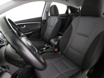 Hyundai i30 II Hatchback 5d 1.4 MPI 100KM 2015 Hyundai i30 navi klima auto grzane fotele czujniki, zdjęcie 12