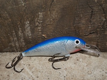 Krakusek wobler nr7 5,5 cm 4,5 g Pływający