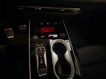 Audi A6 C8 Allroad 2.0 40 TDI 204KM 2025 AUDI A6 TDI quattro S line Avant Combi (204 KM) 2025, zdjęcie 10