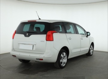 Peugeot 5008 I Minivan Facelifting 2.0 HDi 150KM 2014 Peugeot 5008 2.0 HDI, Salon Polska, Navi, Xenon, zdjęcie 4