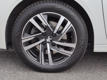 Peugeot 208 II Hatchback 1.2 PureTech 130KM 2022 Peugeot 208 1.2 PureTech, Salon Polska, zdjęcie 14