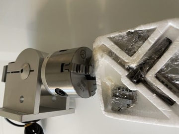 ПОВОРОТНЫЙ ДЕРЖАТЕЛЬ ОСИ ДЛЯ МАРКИРОВОЧНОЙ МАШИНЫ 80 мм