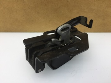 COMBO IV E ZÁMEK DVEŘE PRAVÝ ZADNÍ VRCH